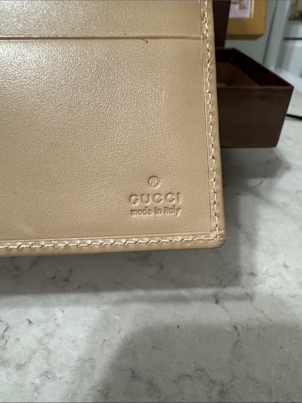 Gucci Jackie Beige Leather long Wallet with Silver-Tone piston lock in box - Picture 9 of 12